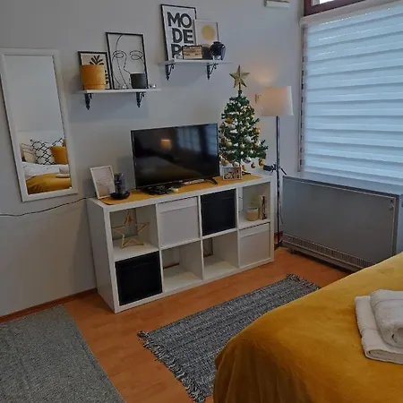 Montecasa Apartment